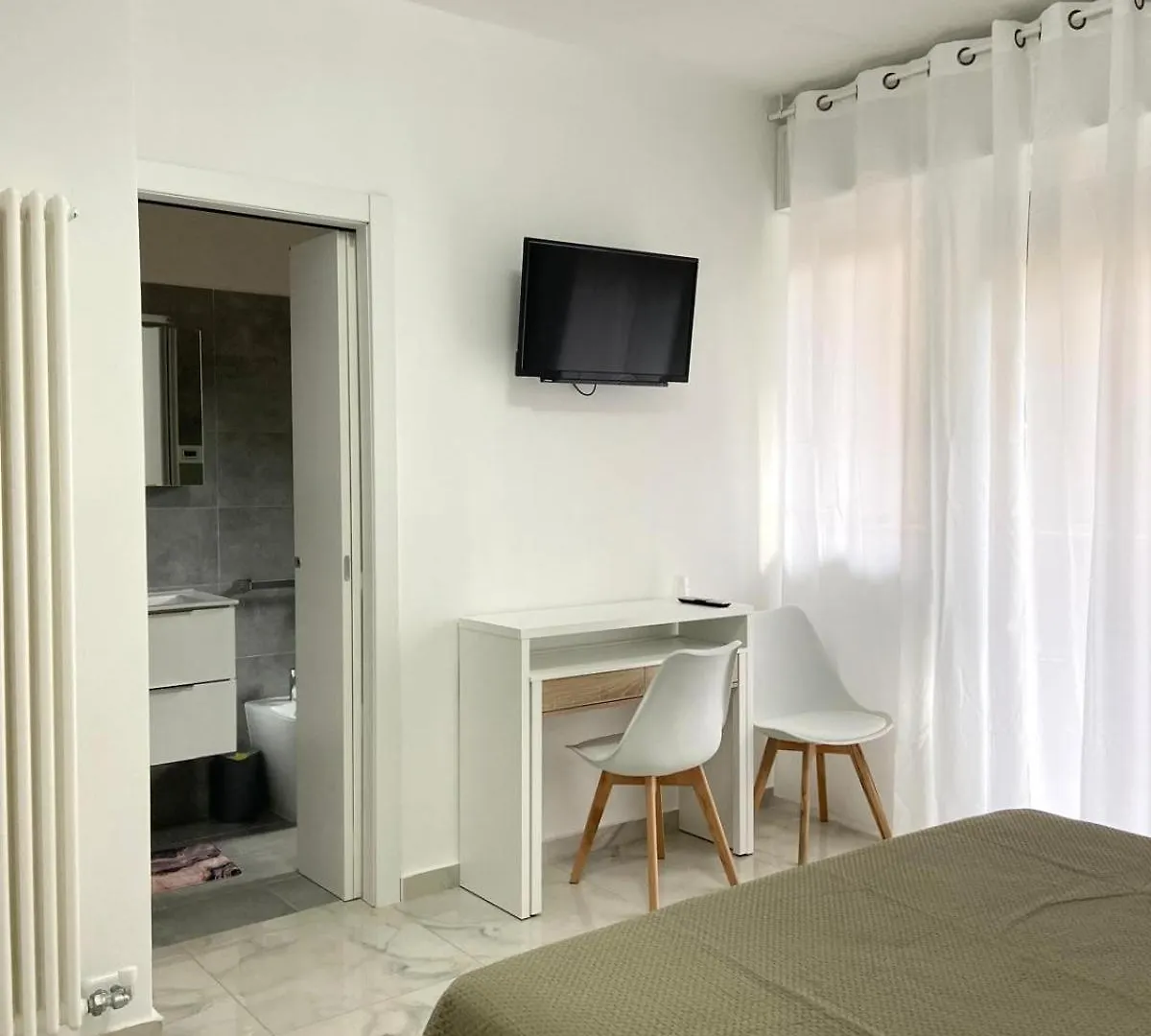 Hotel A-B House Padova 0*,  Italia